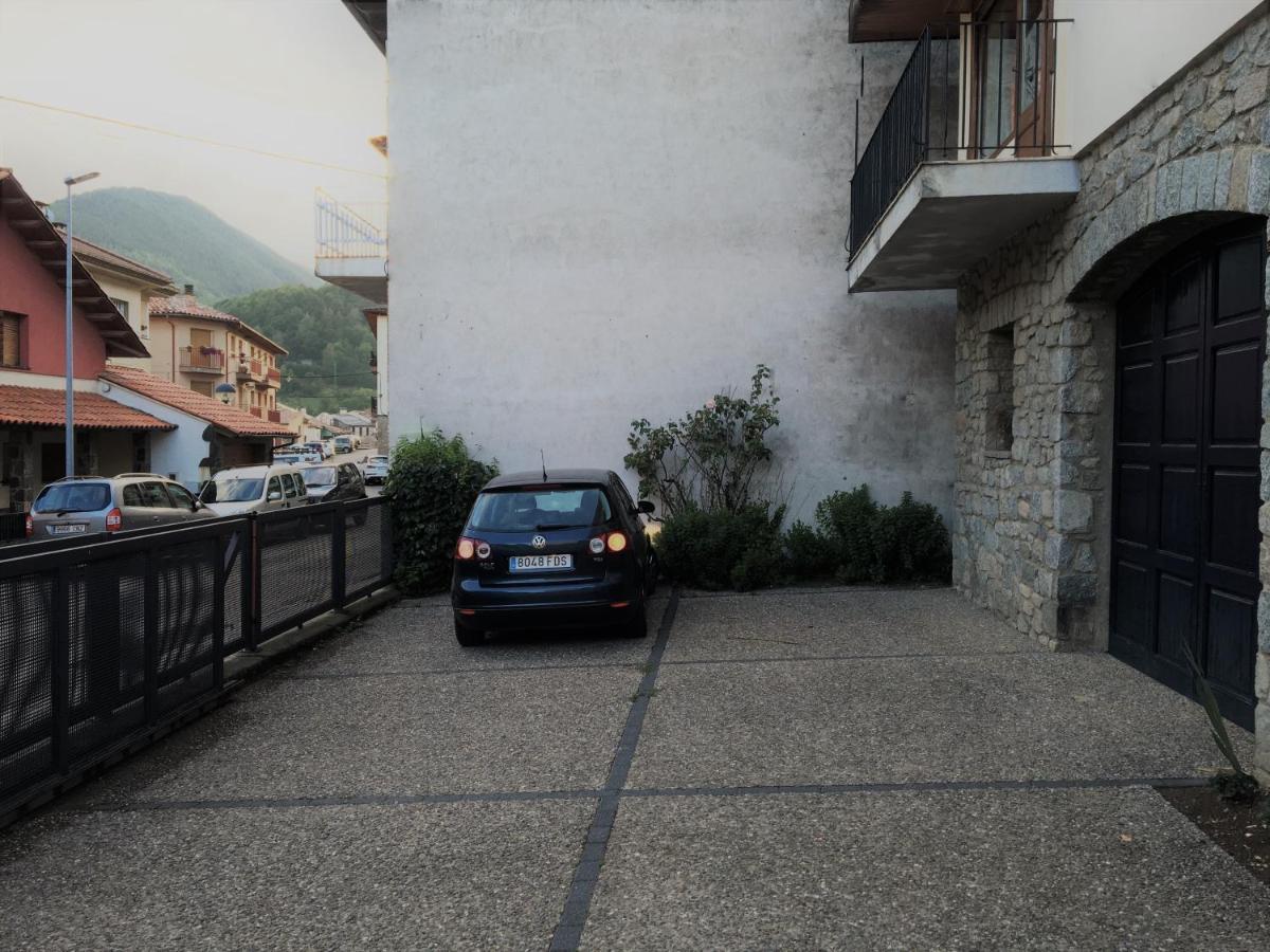 Apartment Centre *
