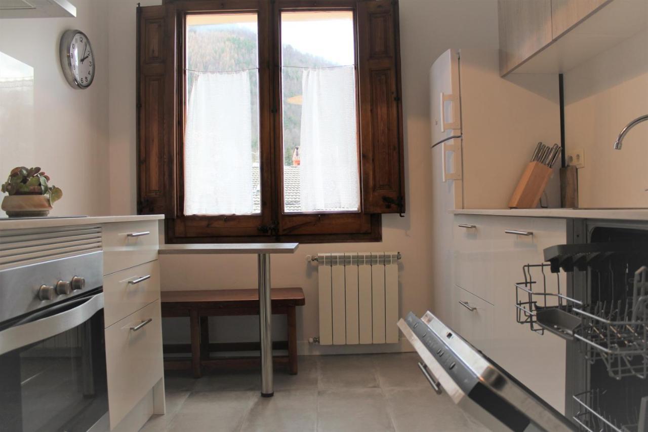 Apartment Centre *